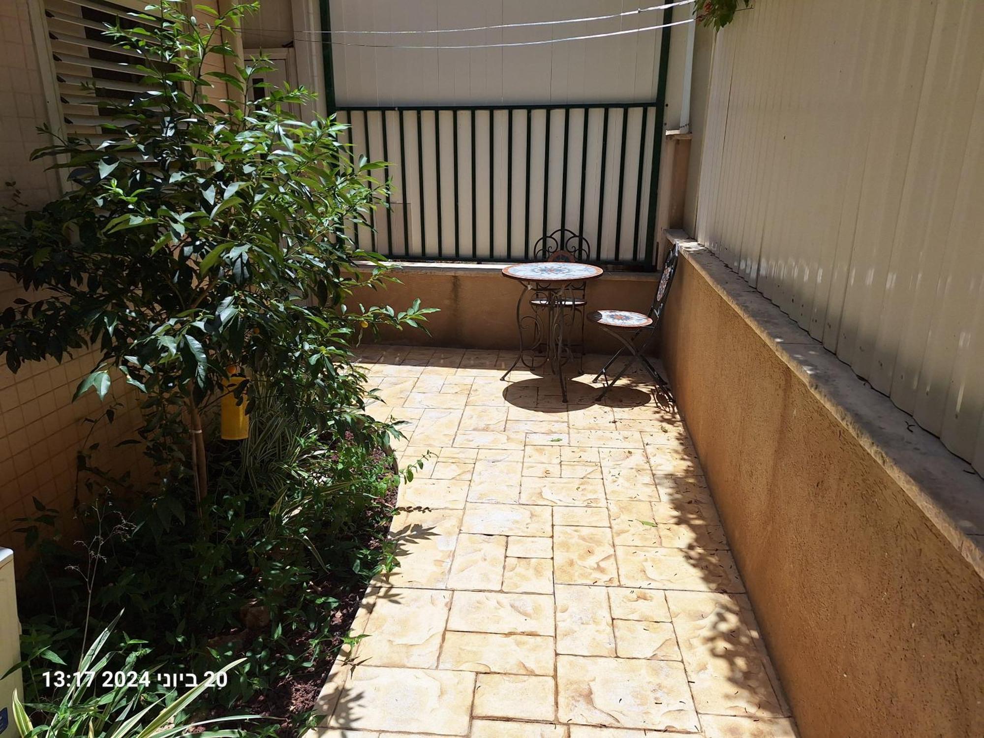 Hotel הבית הירוק Carmiel Exterior foto